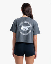 NIKE S&C WOMEN'S CROPPED TEE CHARCOAL/WHITE